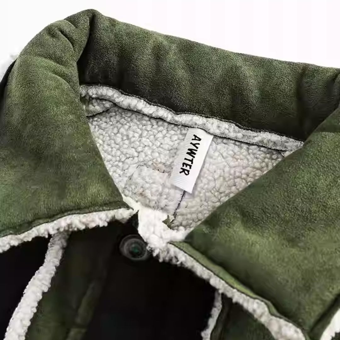 Grüne Patchwork Jacke mit Stickerei & Teddyfutter
